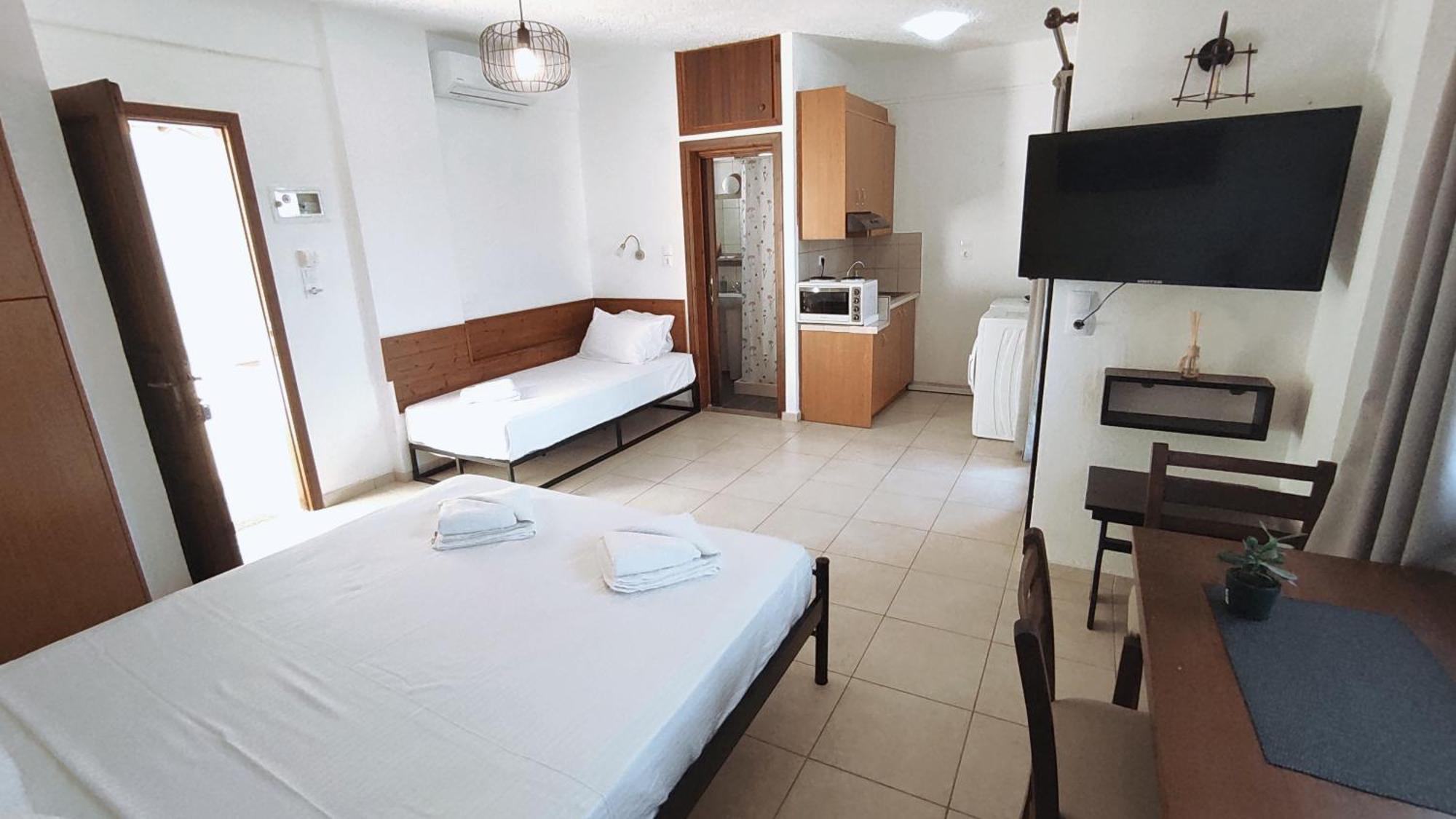 Dedalos N3 Sea View Apartment-30 Metres From The Beach Stalida エクステリア 写真